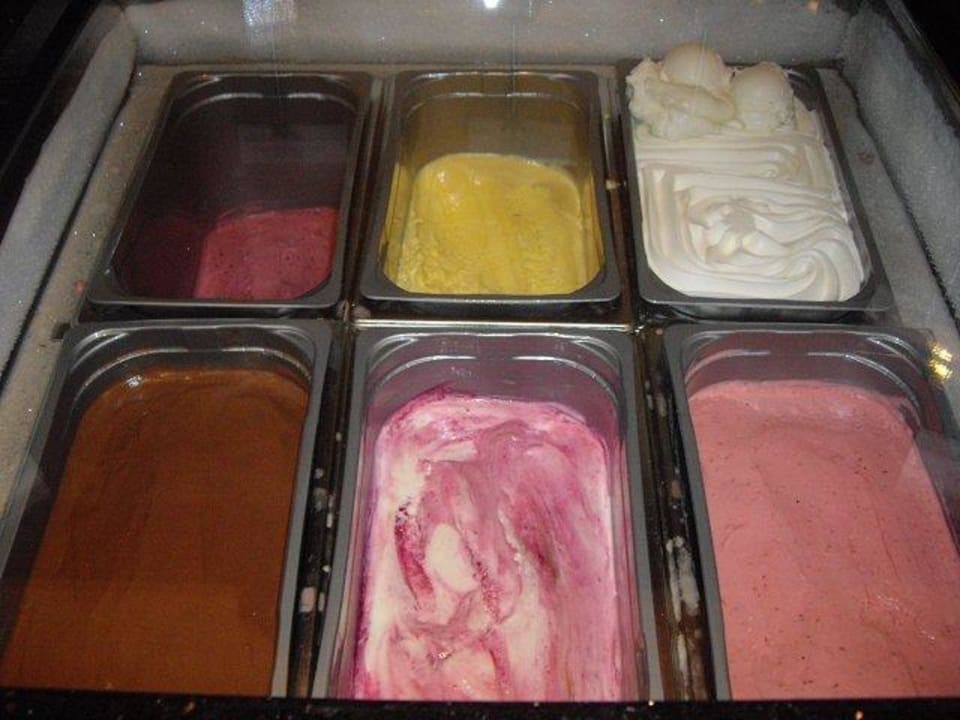 Natürlich tolles Eis Hotel Wiesenhof Garden Resort