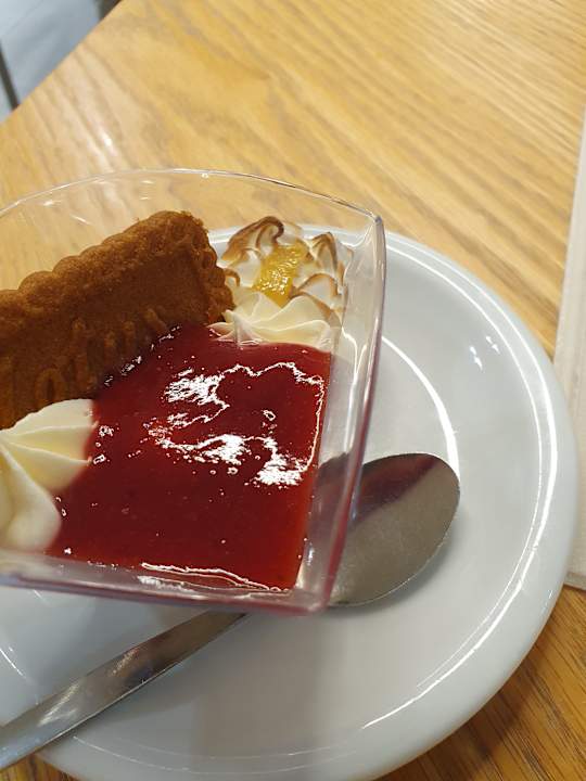 Gastro Bio Suites Hotel