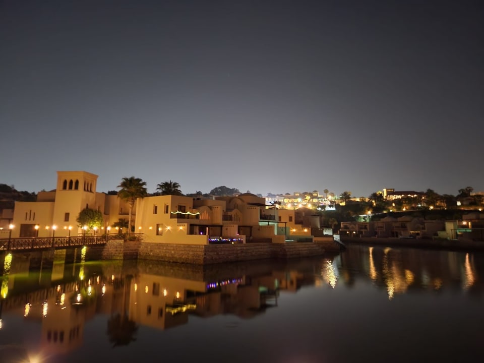 Außenansicht The Cove Rotana Resort