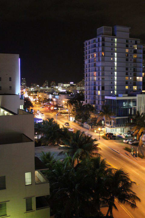 Collins Avenue The One50 Hotel, BW Signature Collection