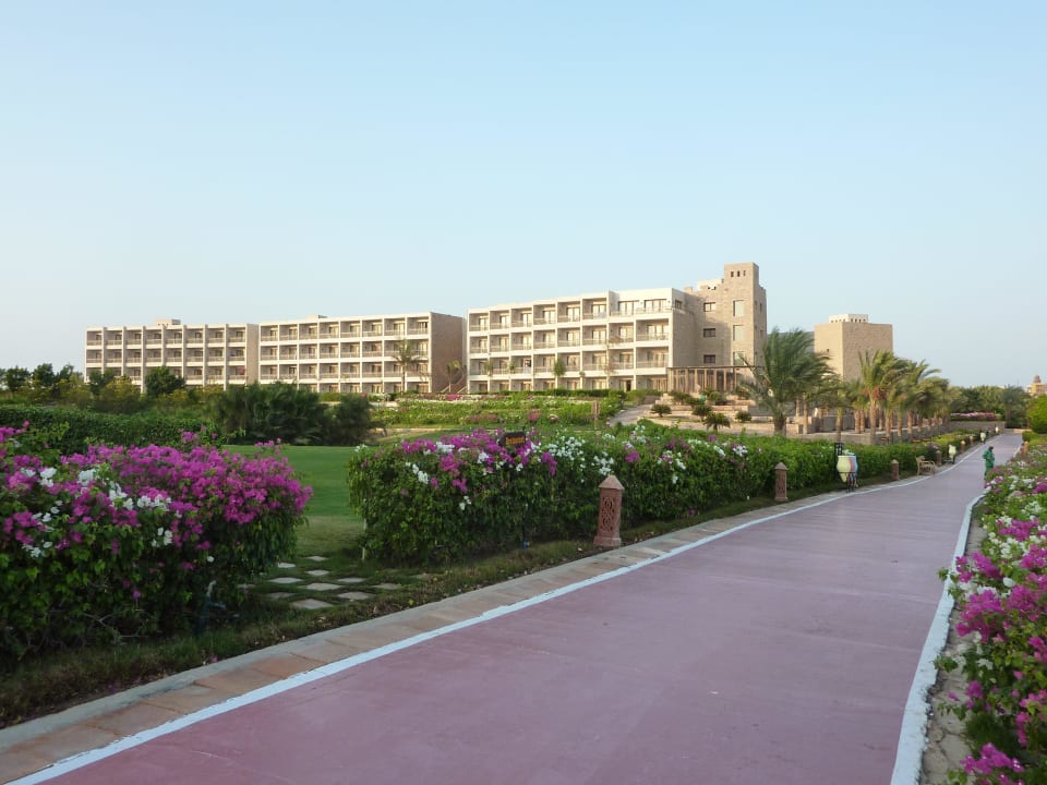 Hotelgebäude Fort Arabesque Resort, Spa & Villas