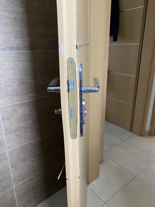 Zimmer Sandy Beach Resort