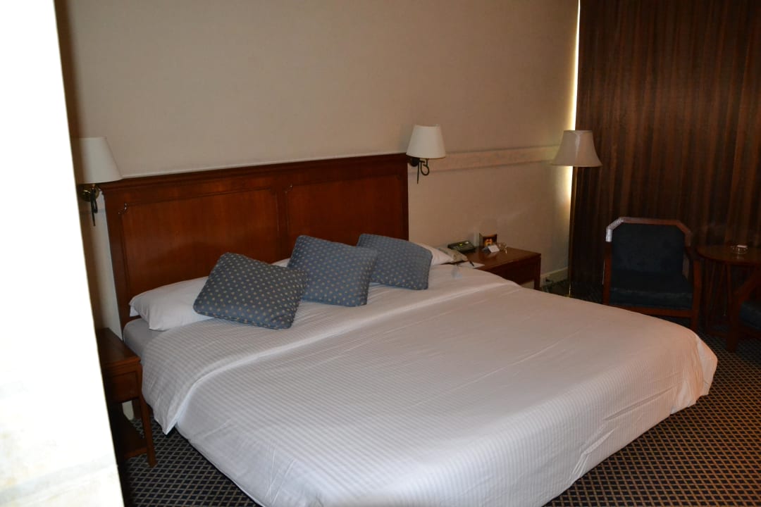 Bett The Tawana Bangkok