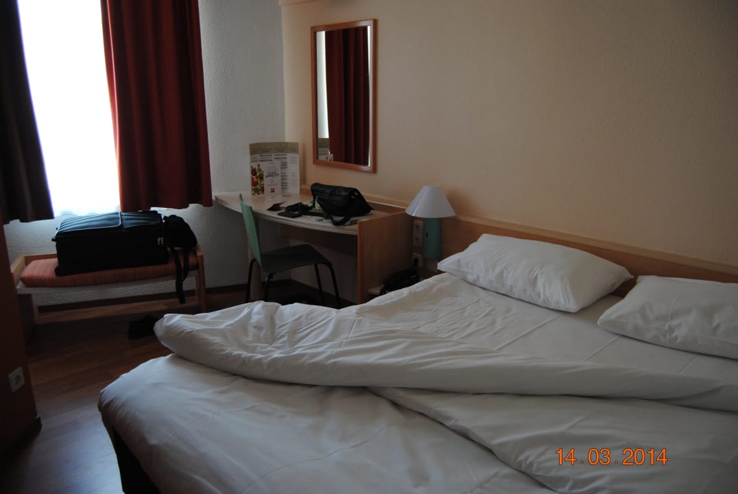 Zimmer Hotel Ibis Frankfurt Centrum