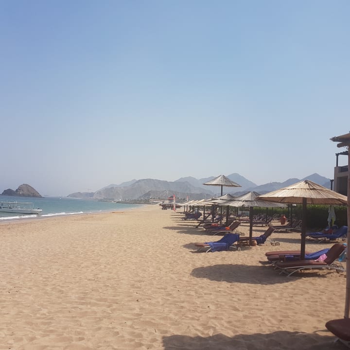 Strand Miramar Al Aqah Beach Resort