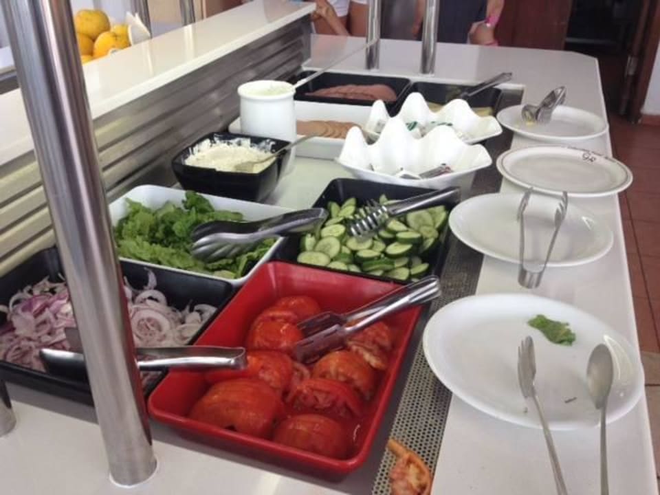 Salat immer gleich am Mittag Cyprotel Faliraki