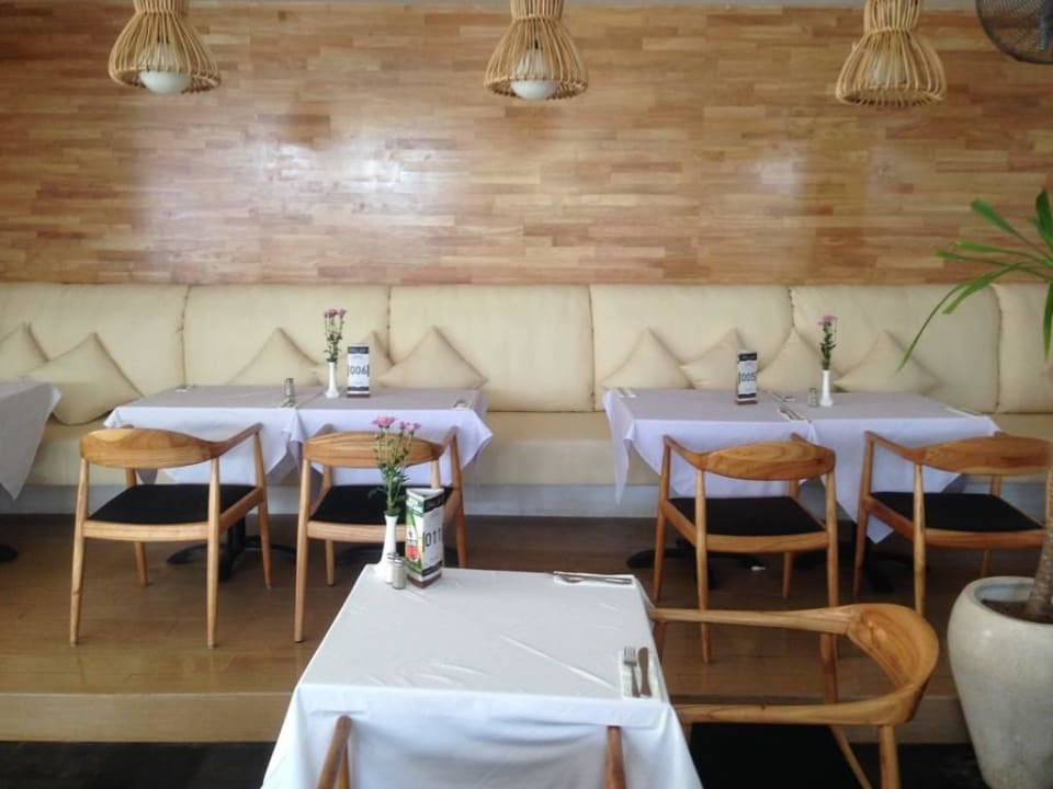 Bistro Batu Kali Amadea Resort & Villas Seminyak Bali