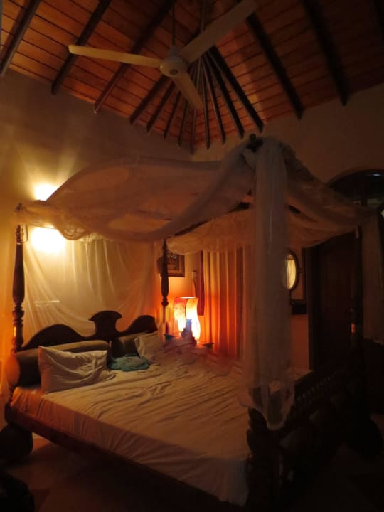Himmelbett Hotel Bentota Village
