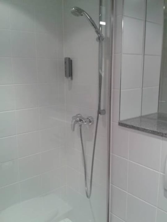 Dusche Ramada by Wyndham Essen