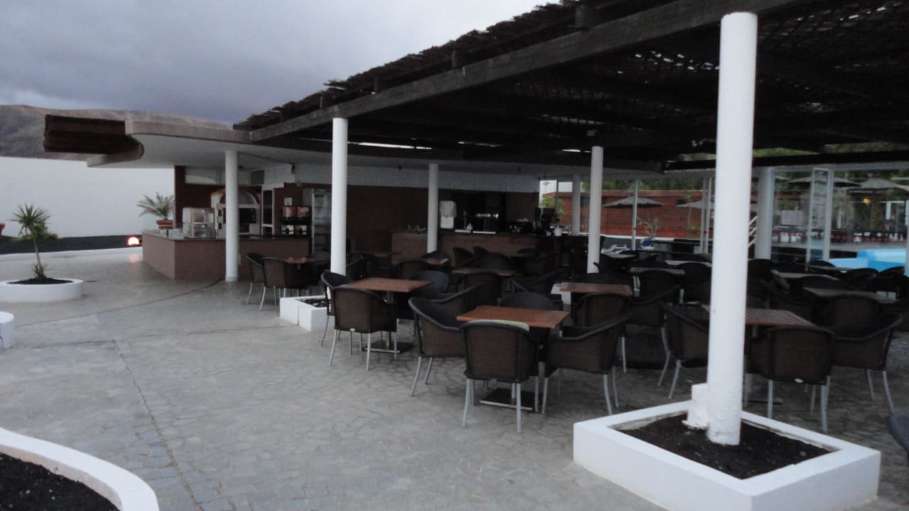 Bar beim Ruhepool allsun App.-Hotel Esquinzo Beach