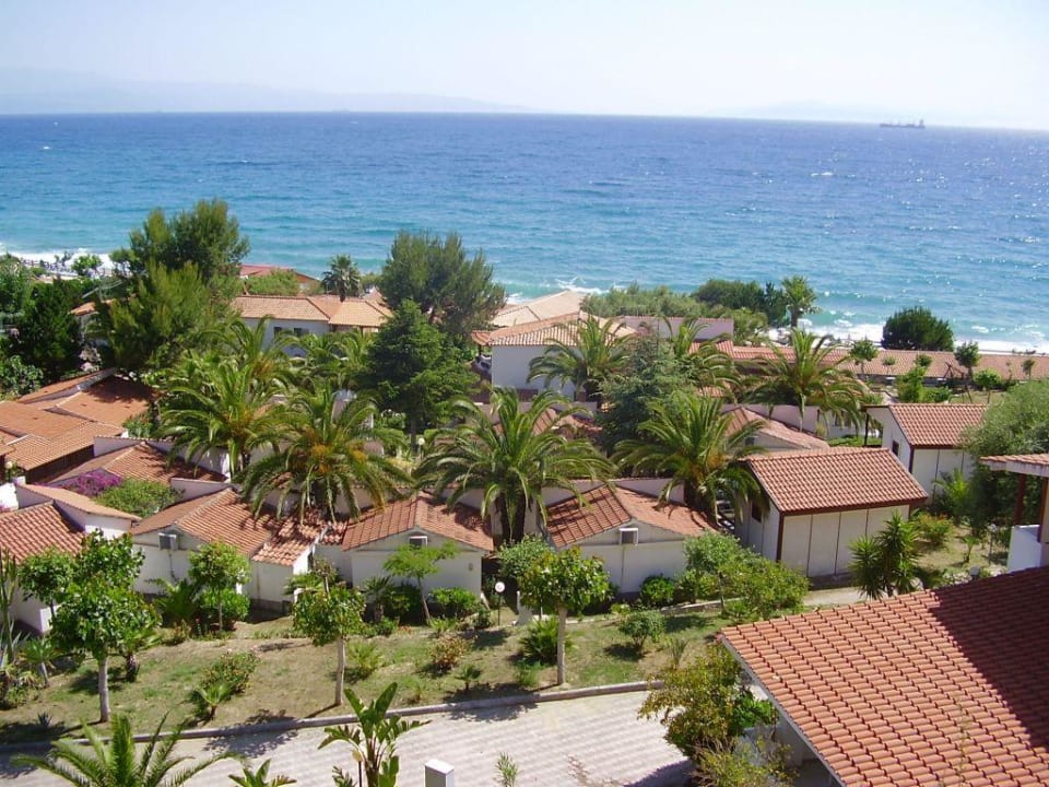 Aussenansicht Viallagio Villaggio Baia d'Ercole