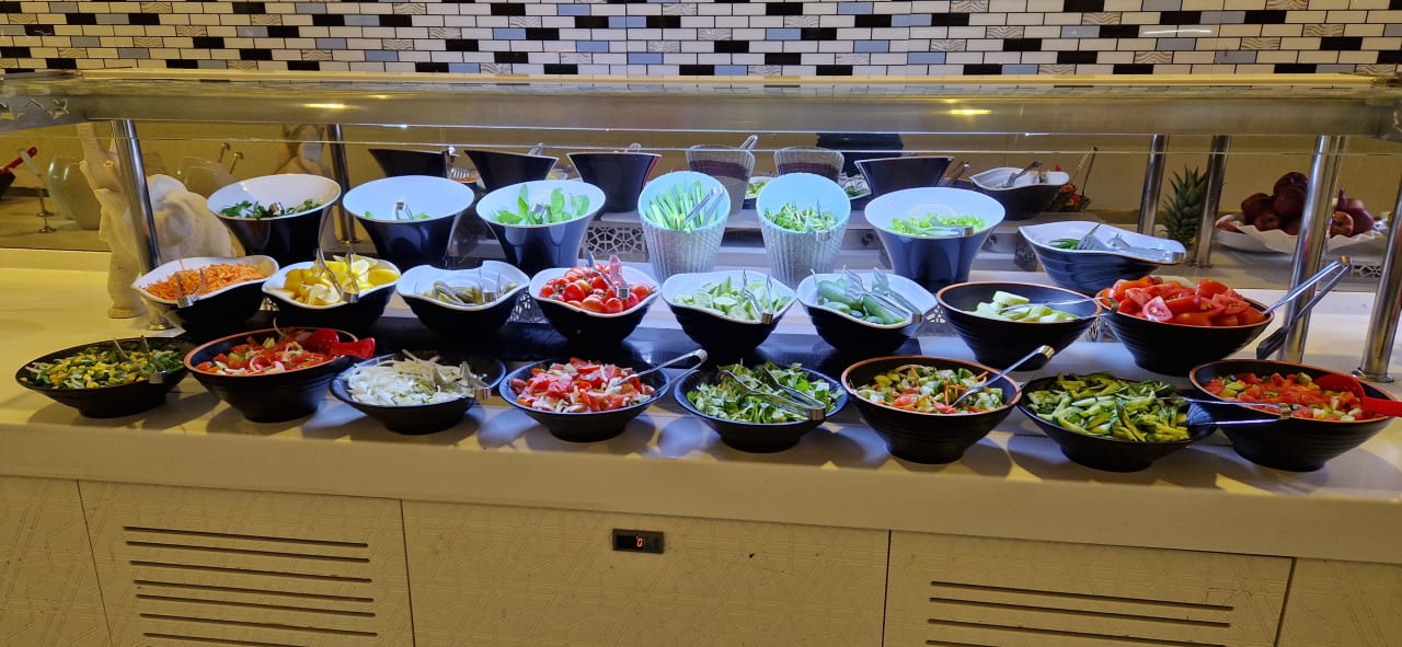 Gastro Royal Taj Mahal Hotel