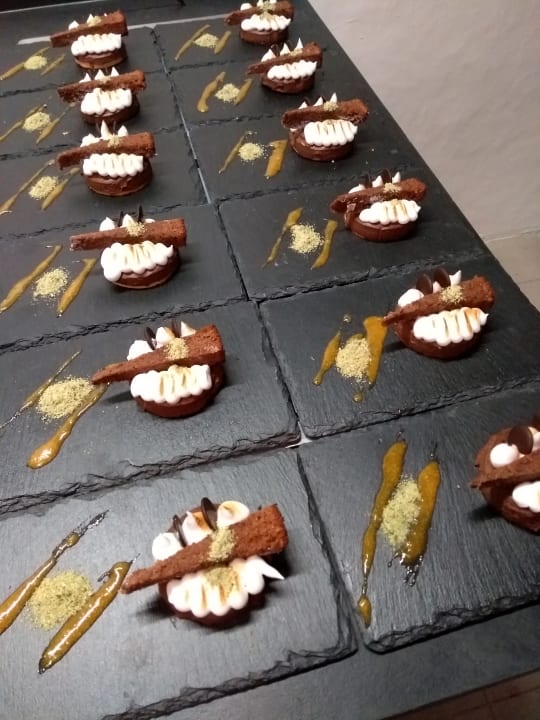 Gastro Kavaliershaus Suitehotel am Finckener See