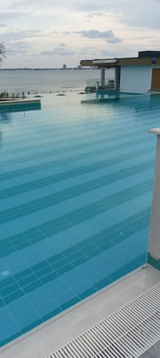 Pool Secrets Sunny Beach Resort & Spa