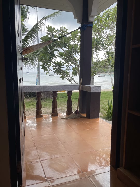 Zimmer Pen's Bungalow