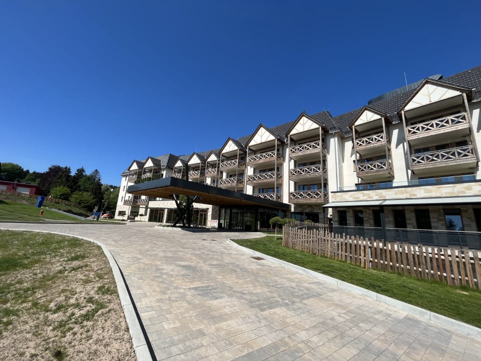 Außenansicht The Grand Green - Familux Resort