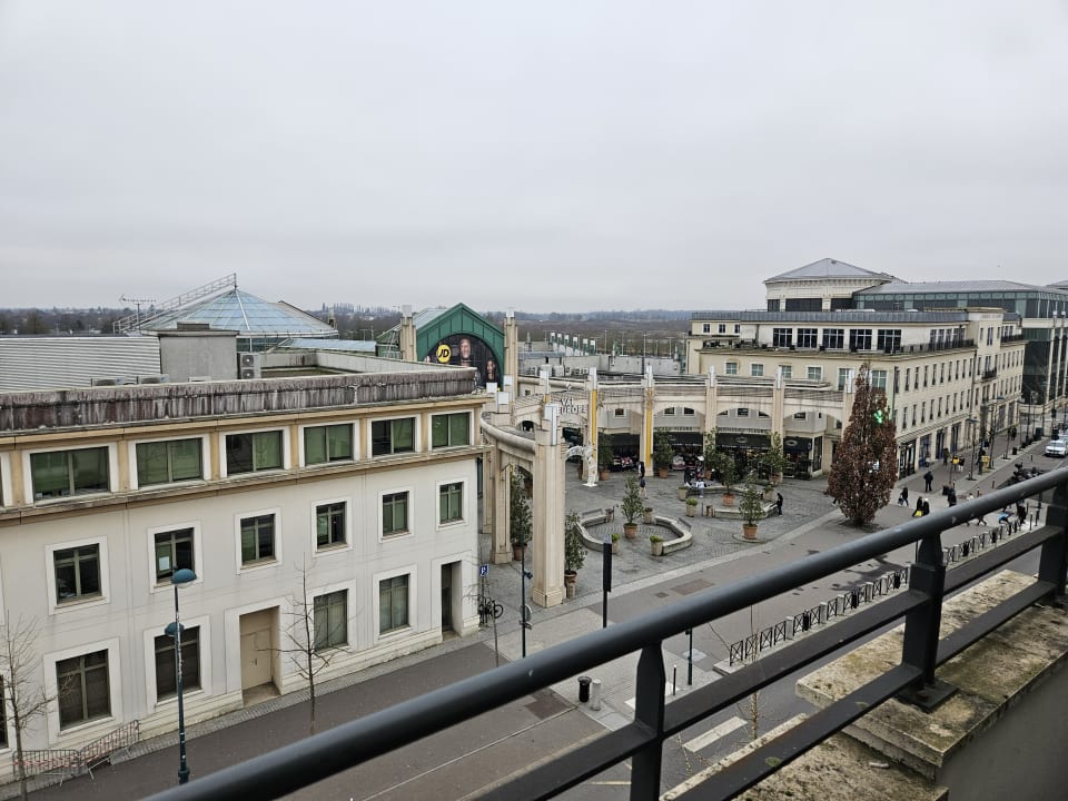 Ausblick Hotel L'Elysée Val d'Europe