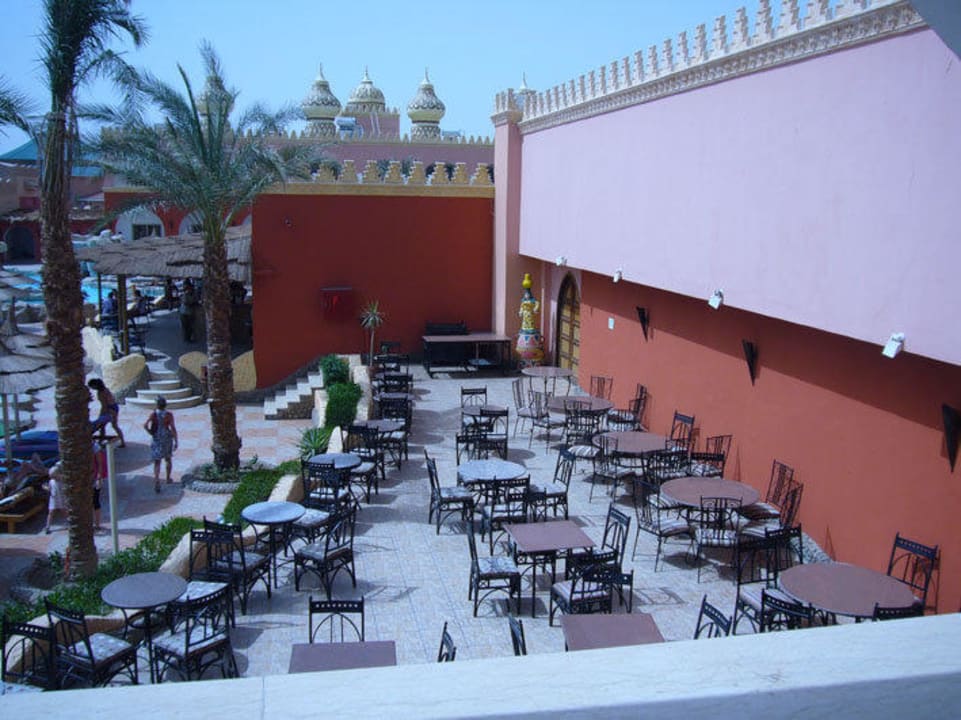 Marrokanisches Restaurant, Außenbereich Pickalbatros Alf Leila Wa Leila Resort - Neverland Hurghada