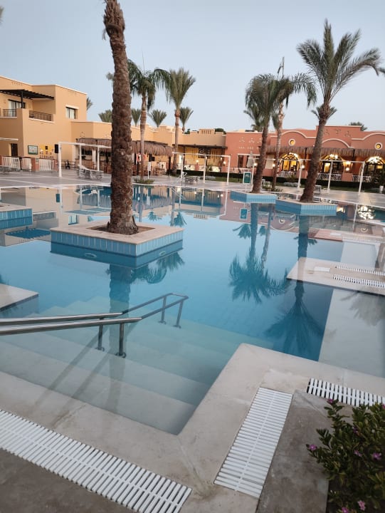 Pool Jaz Dar EL Madina