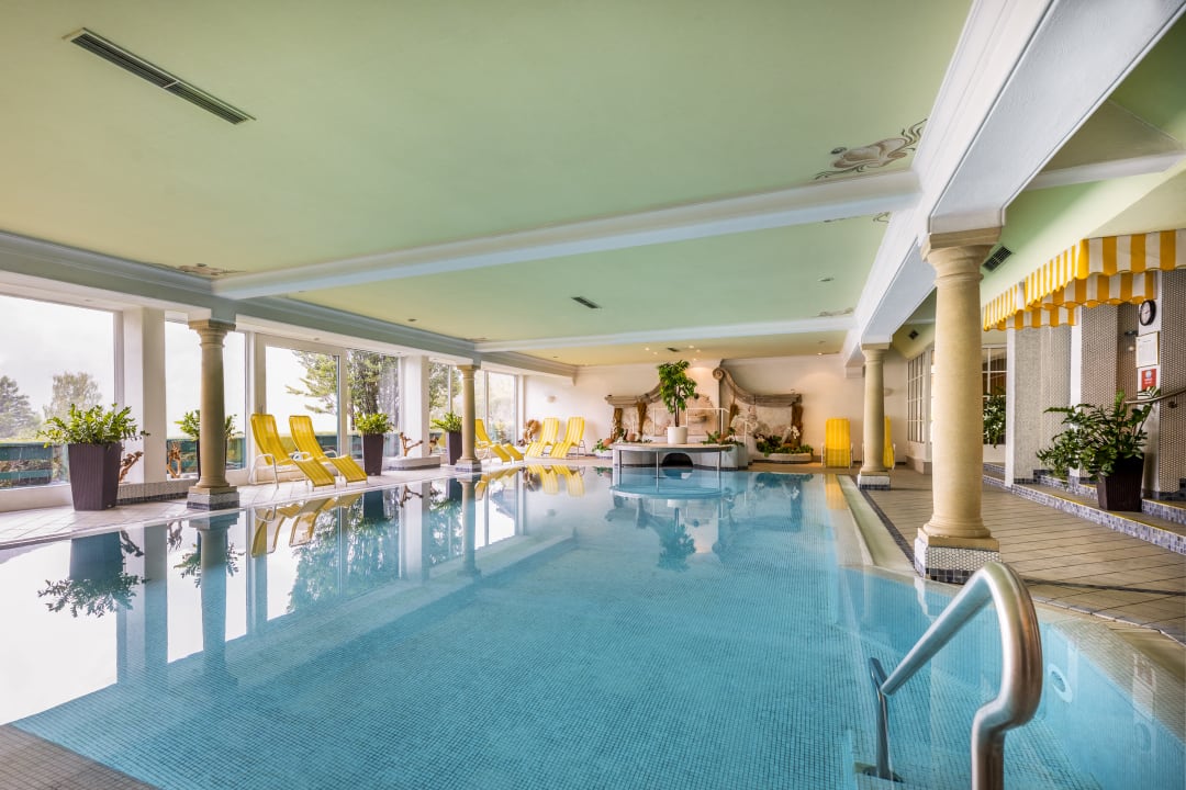 Pool Hotel & Restaurant Wastlwirt