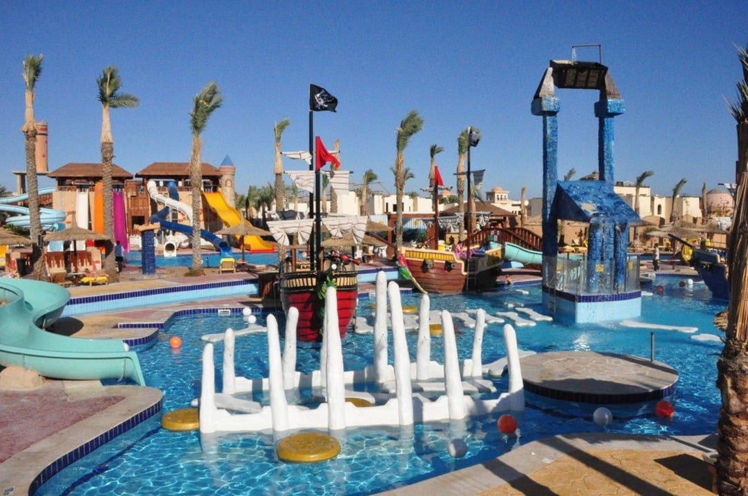 Aqualand für Kid's Sea Beach Aqua Park Resort Managed by Blue Resorts