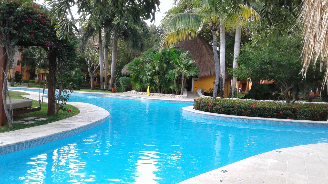 Pool Iberostar Waves Paraiso Beach