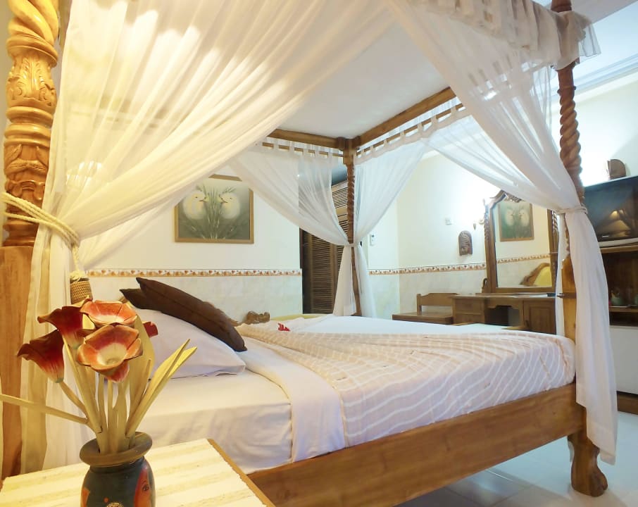 Deluxe  Palm Beach Hotel Bali