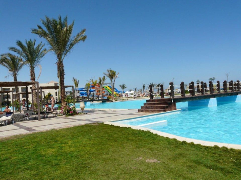 Basen JAZ Aquamarine Resort
