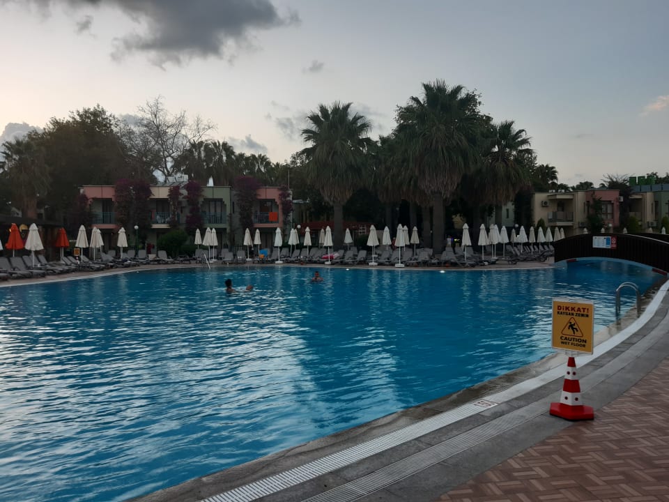 Pool VONRESORT Golden Beach