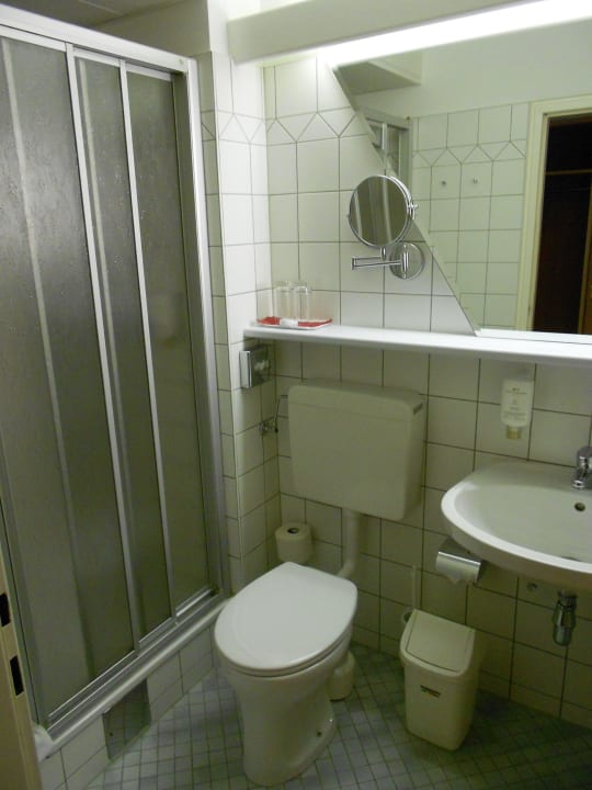 Dusche Stadtoase Kolping Hotel