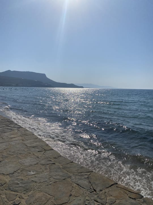 Strand Arina Beach Resort
