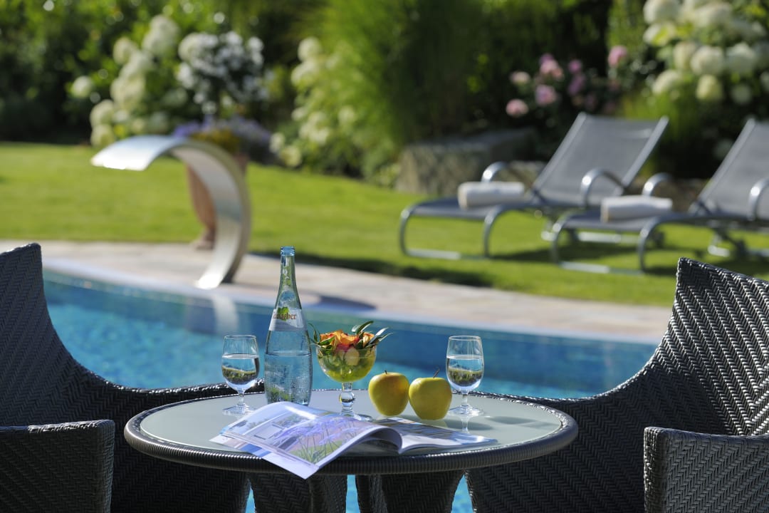 Pool Hotel Engel Obertal