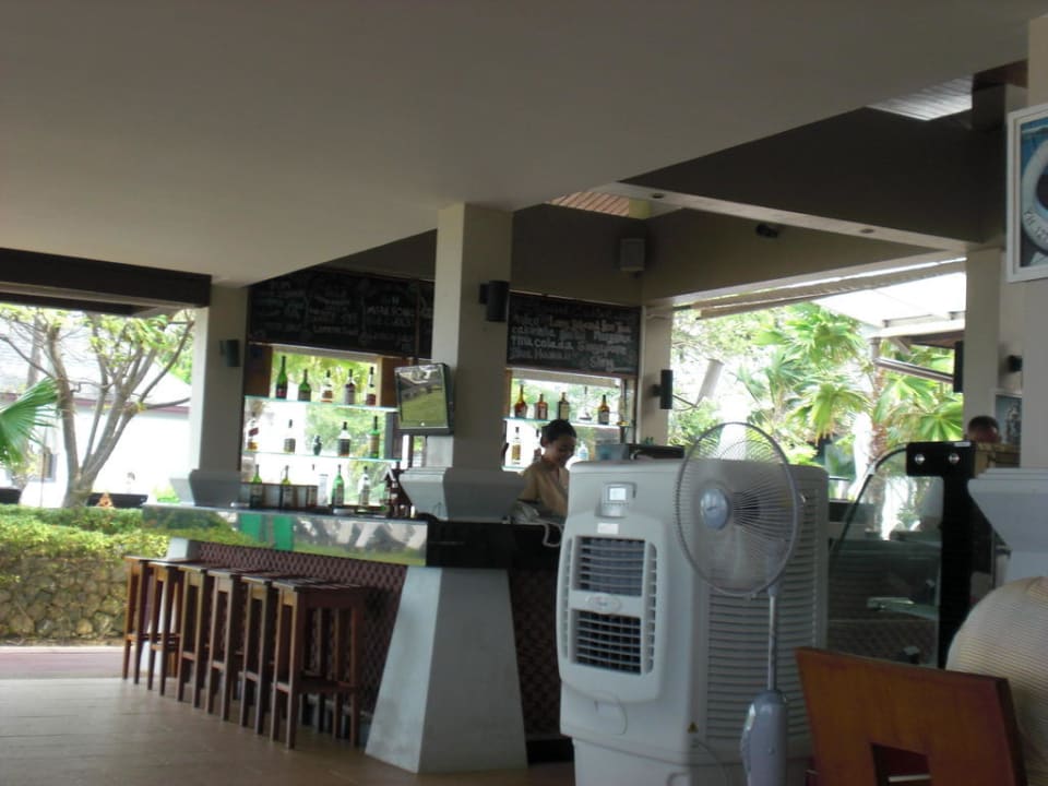 Frühstücksraum La Flora Khao Lak