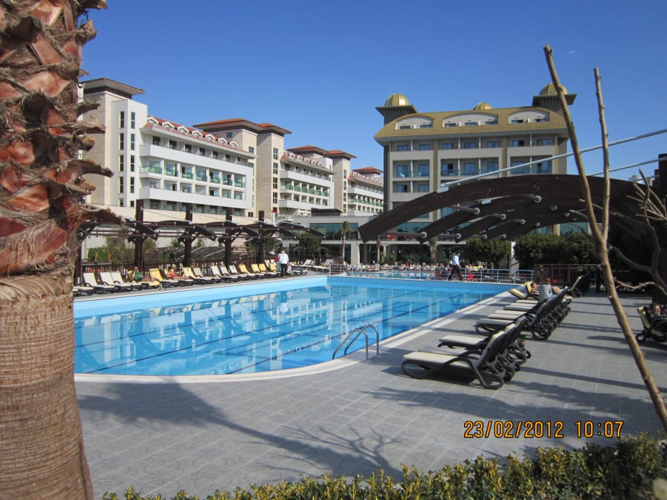 Pool am Morgen Aydinbey Kings Palace & Spa