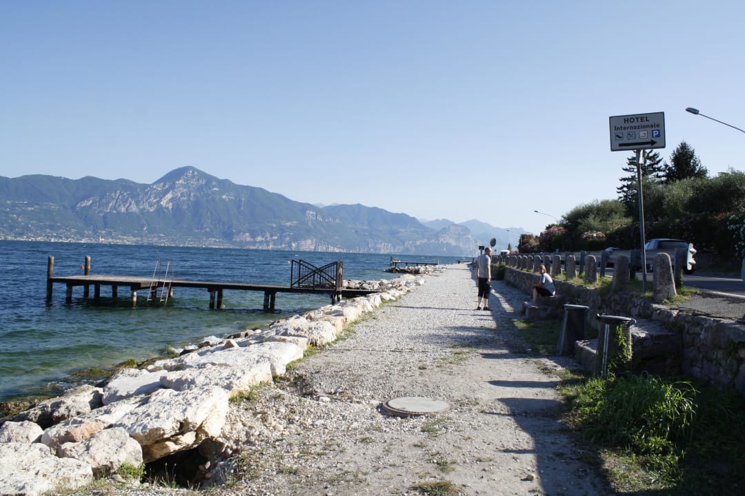 Weg zum Ort Hotel Internazionale