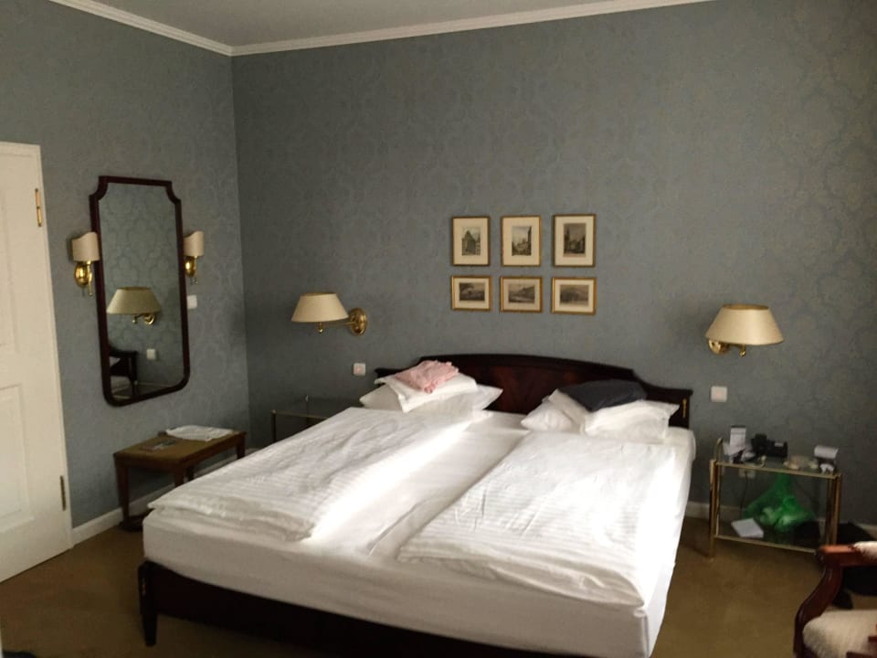 Doppelzimmer No.4 Romantik Hotel Zehntkeller