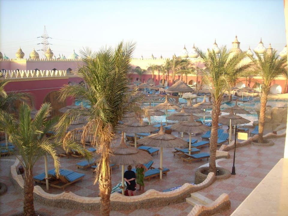 Basen Pickalbatros Alf Leila Wa Leila Resort - Neverland Hurghada