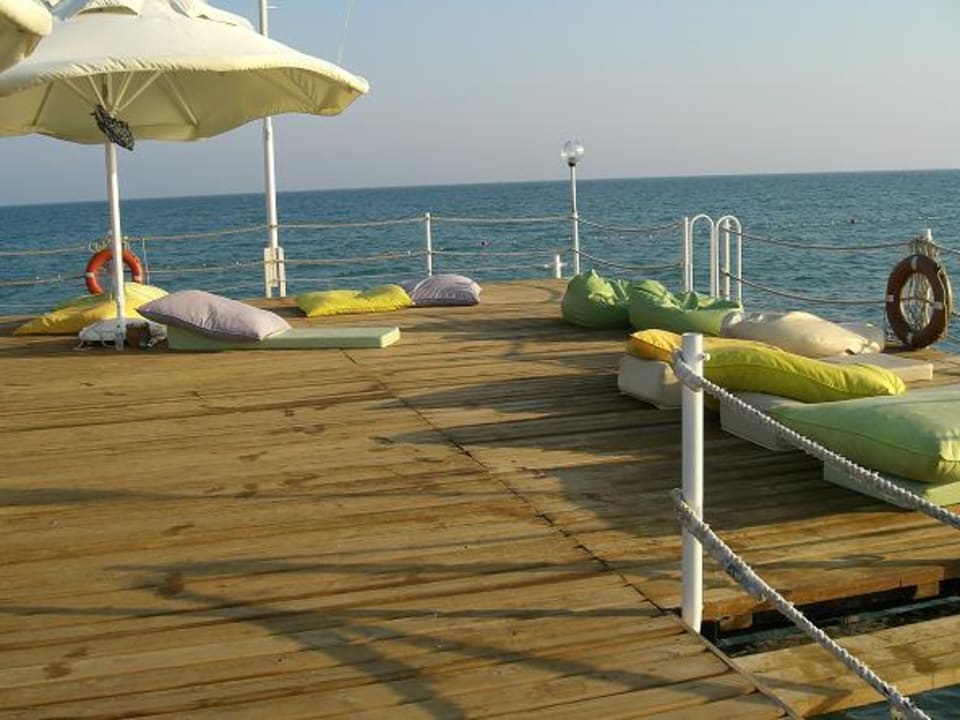 Steg am Strand Lara Barut Collection