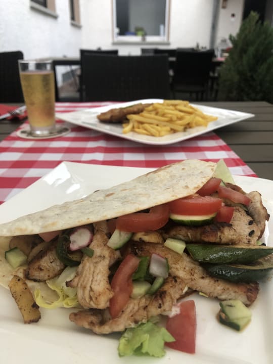 Gastro Baum's Rheinhotel