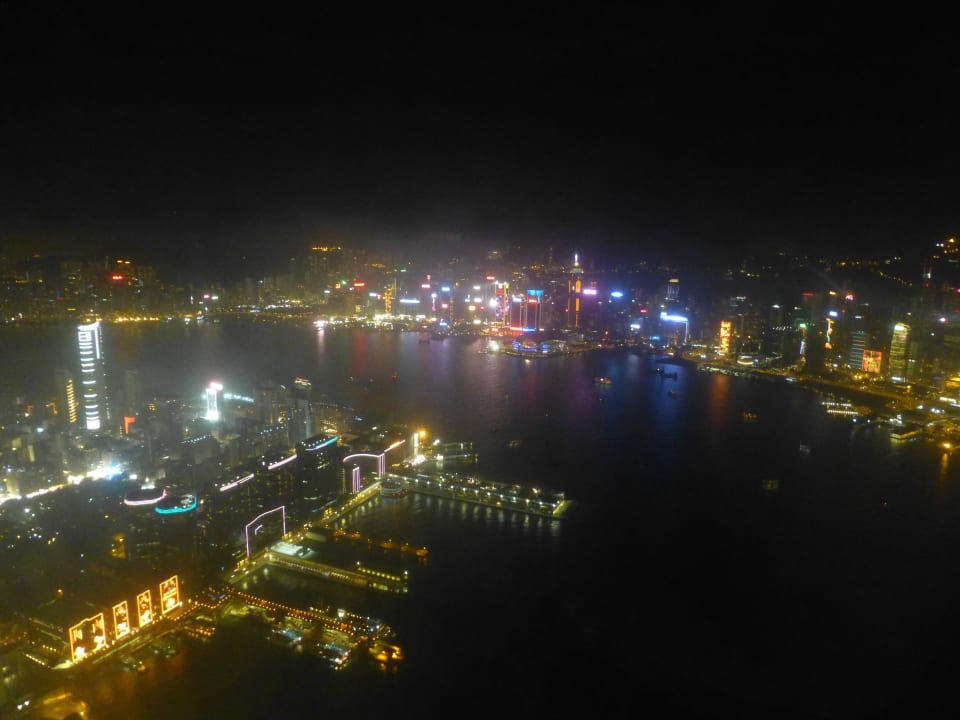 Aussicht vom Club Harbour Island Room Nr. 11519 Hotel The Ritz-Carlton Hongkong