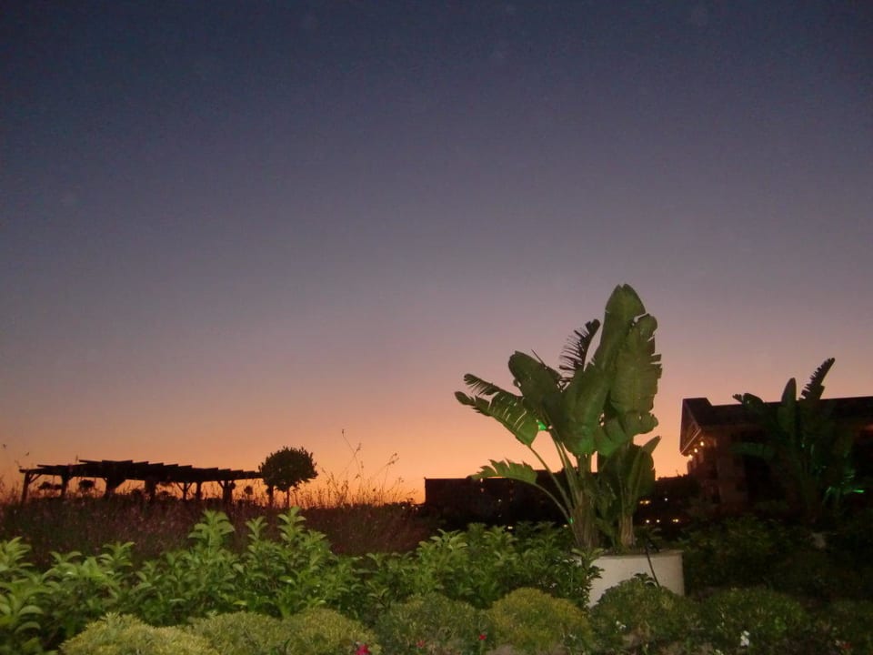 Sonnenuntergang Ala Cartze  Diamond Excellence Resort & Spa