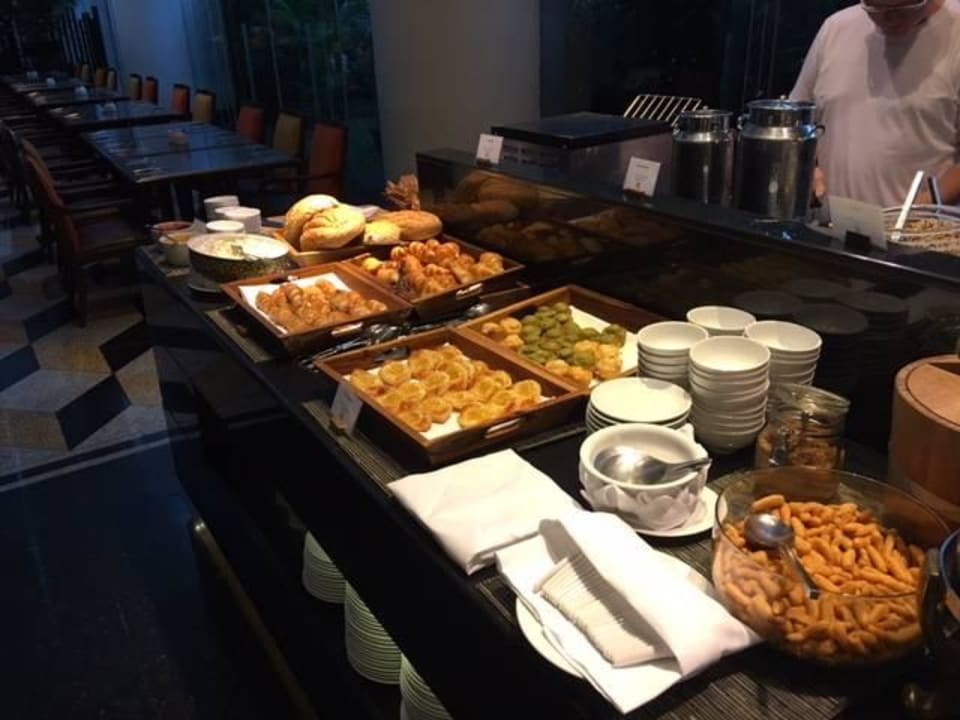 Gebäck Hotel Century Park