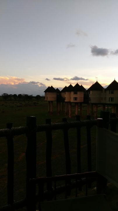 Außenansicht Salt Lick Safari Lodge