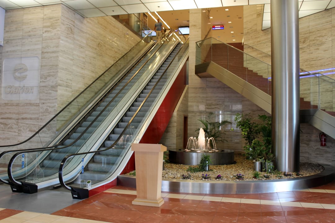 Aufgang zur Rezeption Clarion Congress Hotel Prague