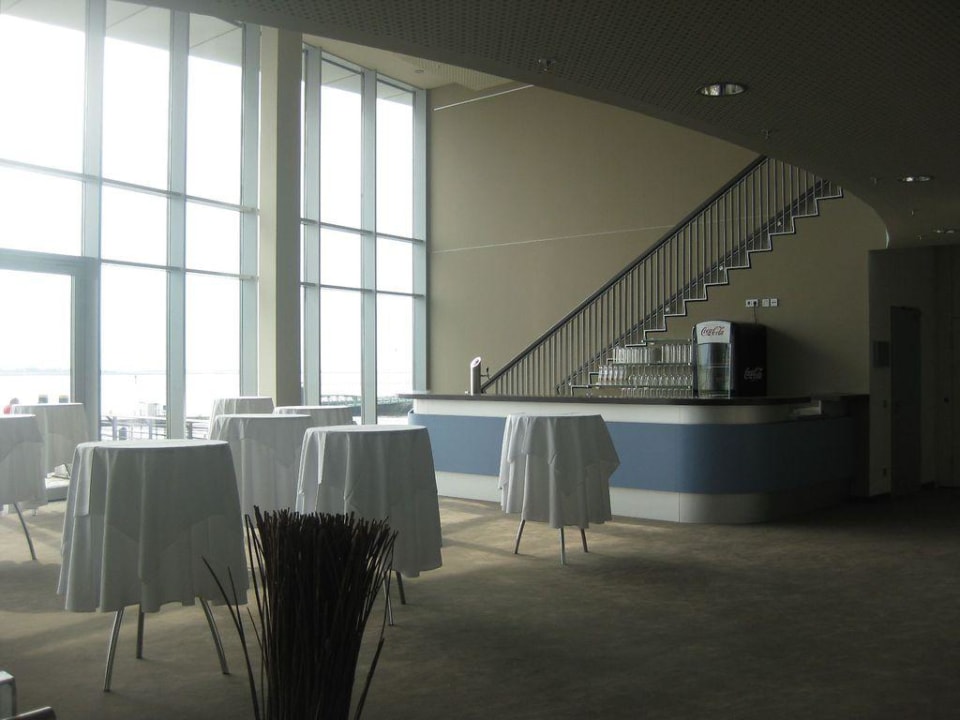 Halle ATLANTIC Hotel Sail City