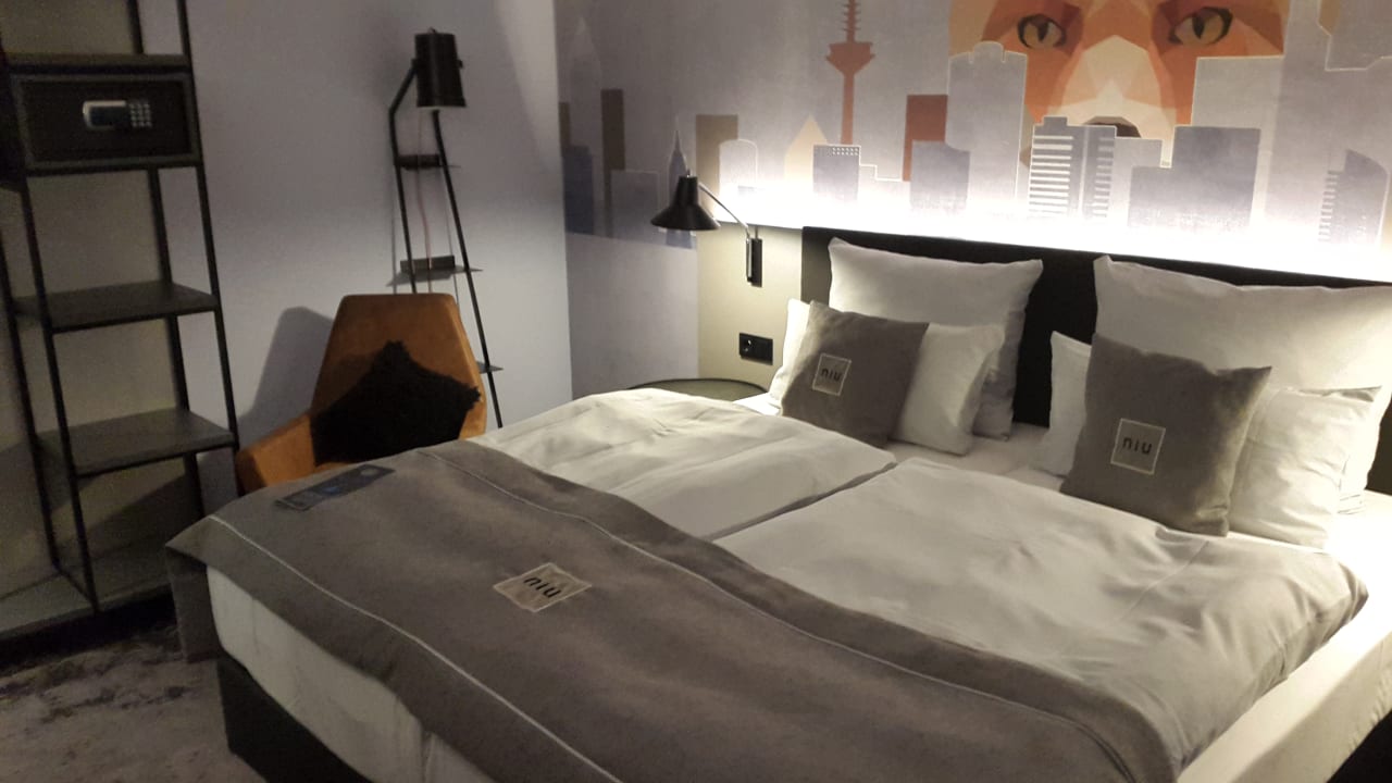 Zimmer Holiday Inn – the niu, Charly Frankfurt City