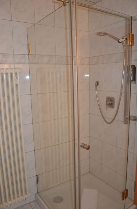 Dusche Kurparkhotel Bad Wilhelmshöhe