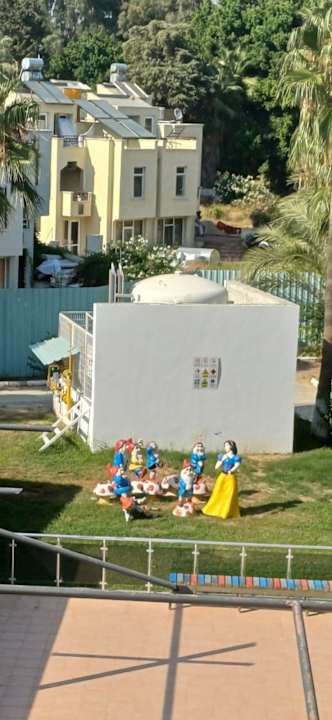 Außenansicht Justiniano Park Conti