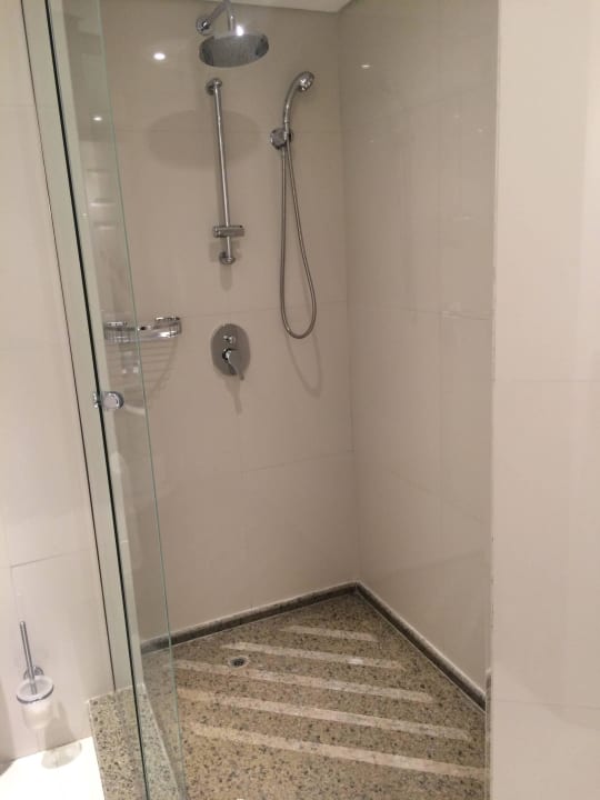 Dusche ROBINSON SOMA BAY