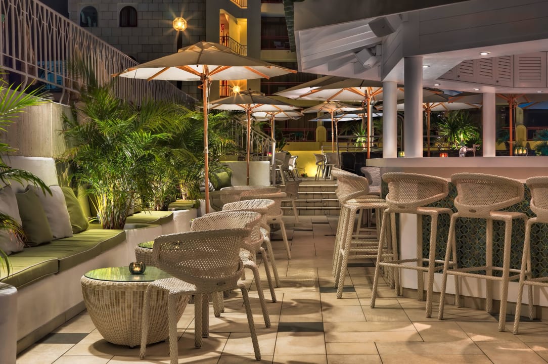 Poolbar Seaside Sandy Beach Seaside Hotel Sandy Beach
